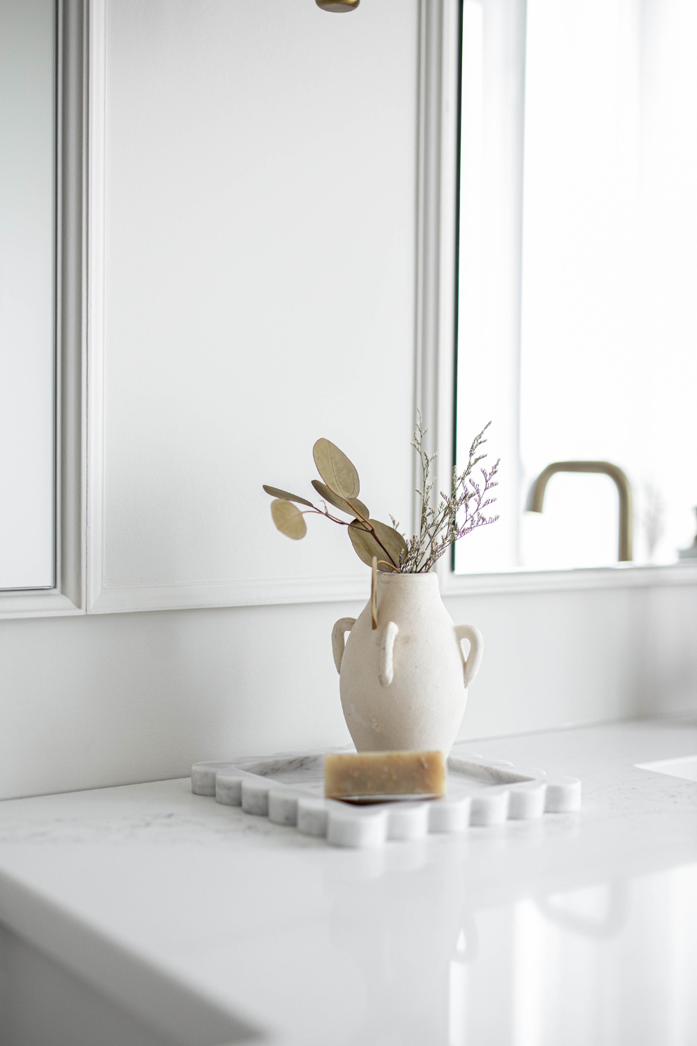 White Marble Scalloped Tray