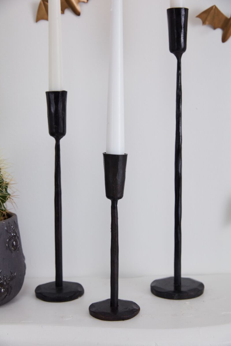 Black Candlestick