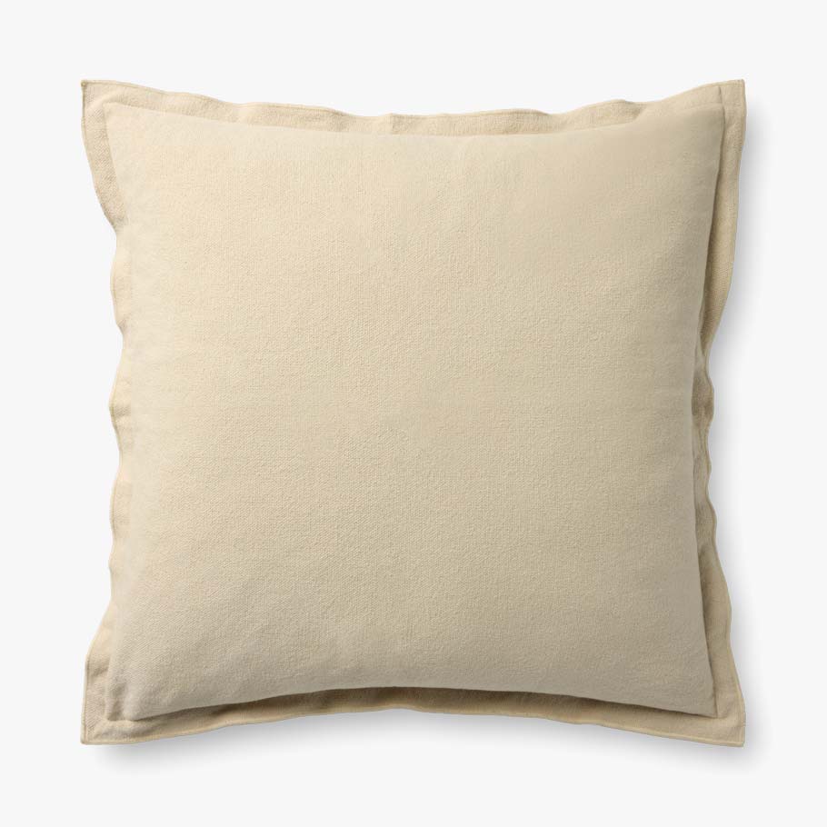 Captain Ivory 18"x18" Cover