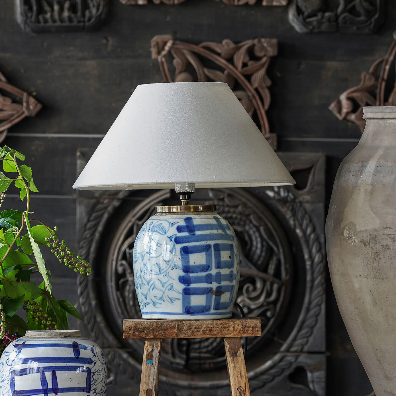 Wedding Pot Table Lamp