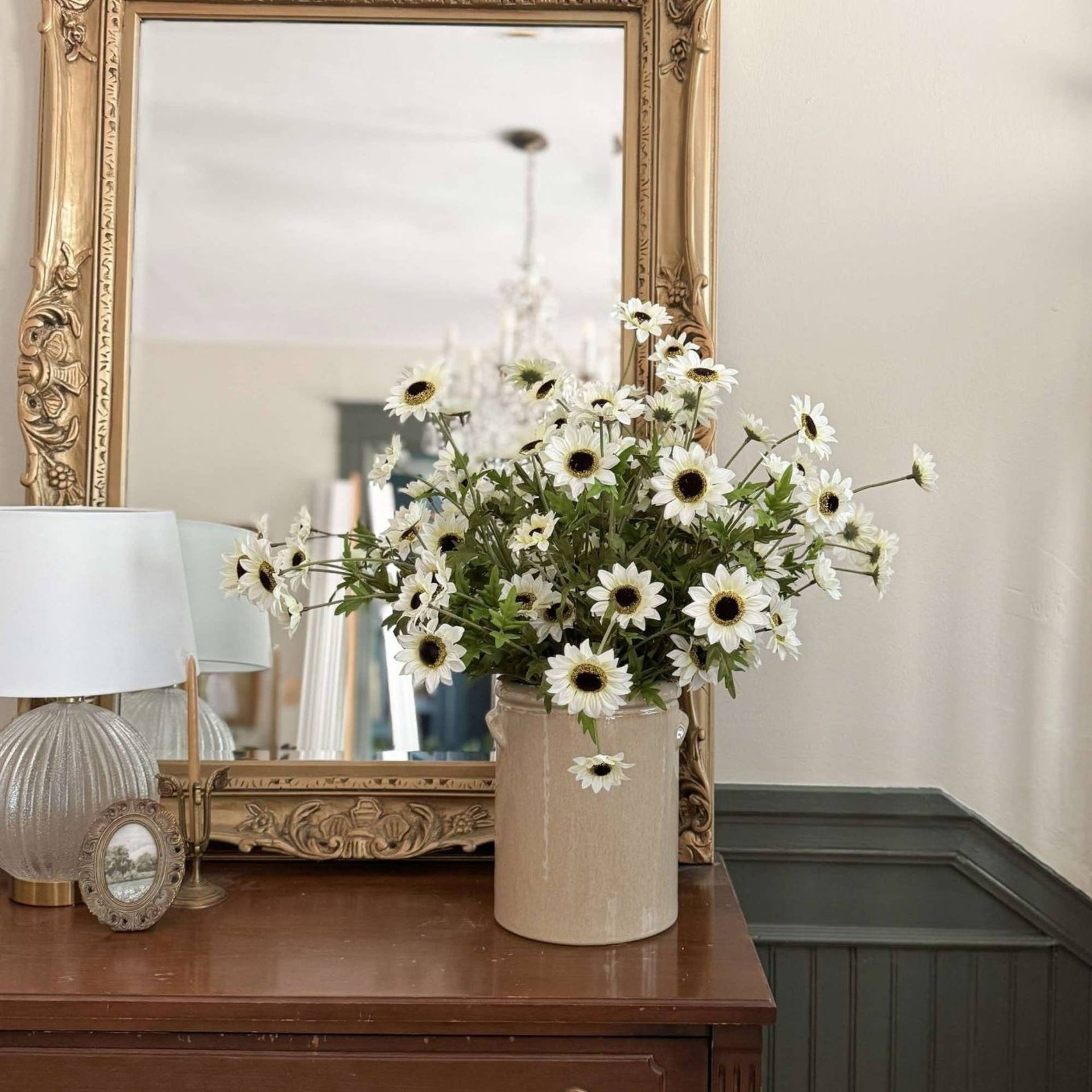 Black-Eyed-Susan Wildflower Bush in White - 25"